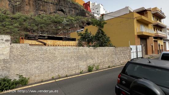 TERRENO URBANO CONSOLIDADO EN MARIA JIMENEZ - SANTA CRUZ DE TENERIFE