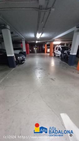 Plaza de Parking de 11 m² en Eduard Maristany - BARCELONA