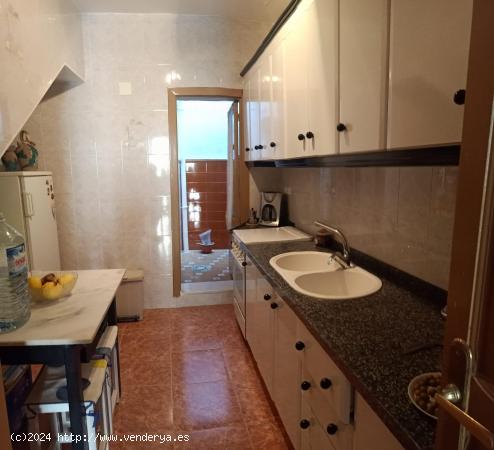 PURCHENA ( ALMERÍA ). VENTA DE CASA DE CUATRO HABITACIONES. - ALMERIA