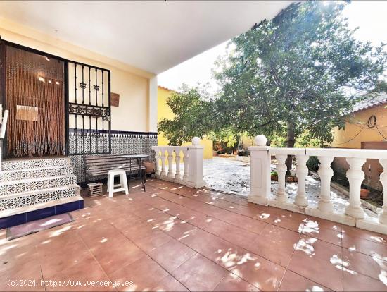 Casa con cochera en venta zona Poblado - CIUDAD REAL