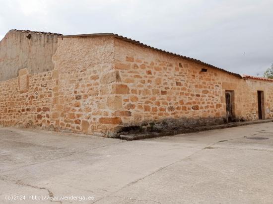 Urbis te ofrece un pajar en venta en Cabezabellosa de la Calzada, Salamanca. - SALAMANCA