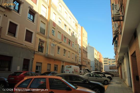 MAGNIFICO APARTAMENTO EN SAN FERNANDO, AMUEBLADO - BADAJOZ