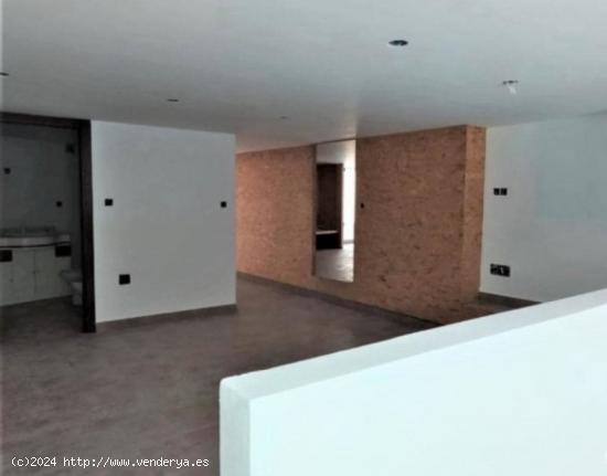 APARTAMENTO EN BAJO - MURCIA