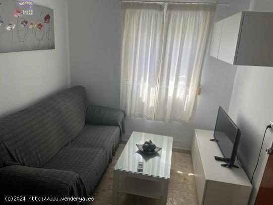  VENTA DE CASA EN ZONA PLAZA DE LAS AGUAS - CADIZ 