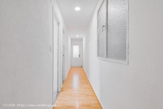 Ponemos a la venta este piso situado en el barrio del Zaidín - GRANADA