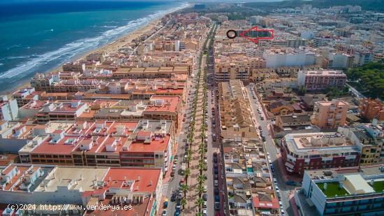 Bonito Ático Duplex en Guardamar. Zona playa. Con 2 terrazas y solárium. - ALICANTE