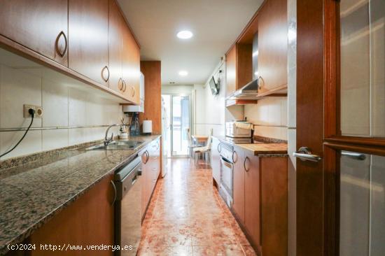 Duplex en zona inmejorable - BARCELONA