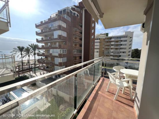 APARTAMENTO 2 DORM. PRIMERA LINEA DE PLAYA LOS BOLICHES. PISCINA. NO LARGA TEMPORADA - MALAGA