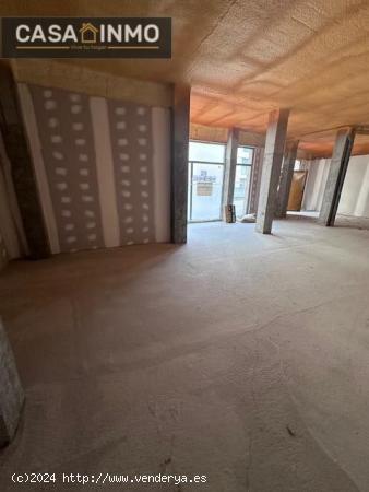 Se vende local de obra en zona Las Huertas. 100m2 - HUESCA