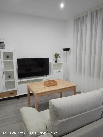 Bonito loft de un dormitorio - CORDOBA