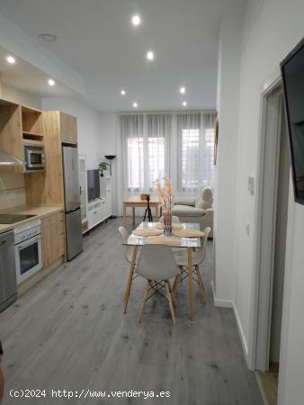 Bonito loft de un dormitorio - CORDOBA