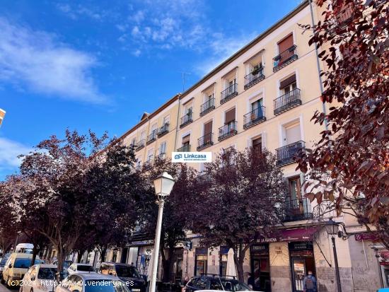  Luminoso Piso para Reformar en Ronda de Embajadores - MADRID 