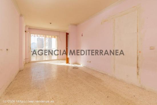  Piso en venta en Gandía, con ascensor - VALENCIA 