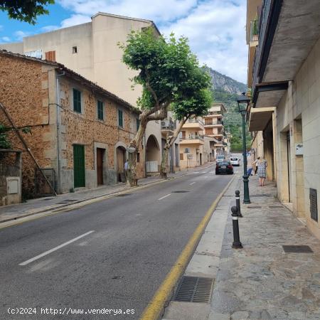 LOCAL EN EL CENTRO DE SOLLER ES PETIT MERCAT - BALEARES