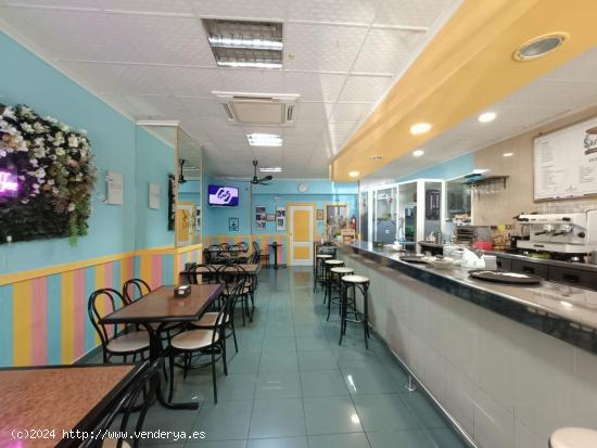  Se vende cafetería-Churrería en funcionamiento en zona Benalua. Precio: 148.500€ - ALICANTE 