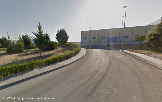 LOTE DE PARCELAS EN POLÍGONO INDUSTRIAL LA CATALANA - GRANADA