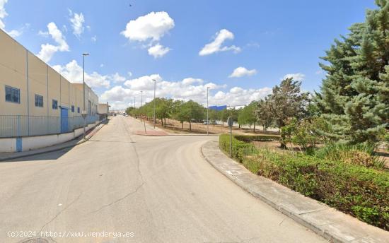 LOTE DE PARCELAS EN POLÍGONO INDUSTRIAL LA CATALANA - GRANADA