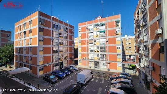 ESPECTACULAR VIVIENDA EN PLENO CORAZON DE TRIANA - SEVILLA