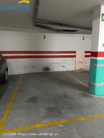 ¡PLAZA DE GARAJE EN ALQUILER EN BUENA ZONA, EN UN BUEN PRECIO! - BURGOS