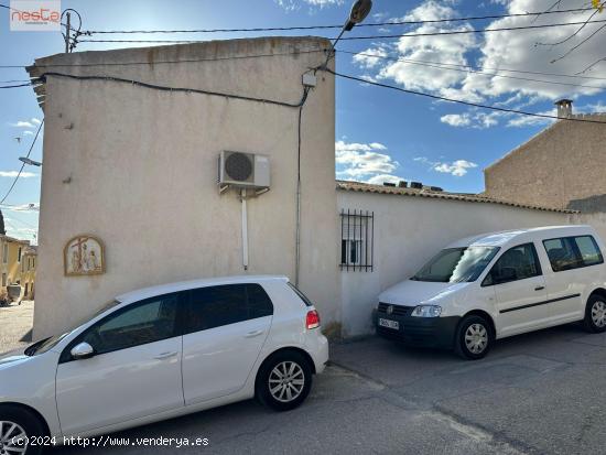 A LA VENTA VIVIENDA UNIFAMILIAR ADOSADA - MURCIA