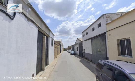 Venta nave industrial en Pilas - SEVILLA