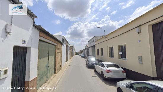 Venta nave industrial en Pilas (Sevilla) - SEVILLA