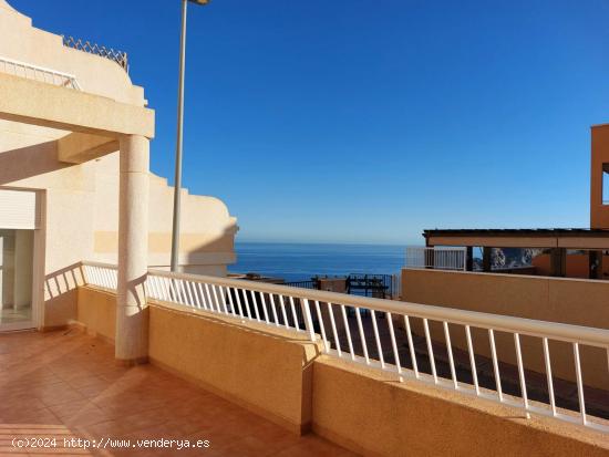 Piso con vistas al mar, 3 dormitorios y garaje, en el Hornillo Águilas - MURCIA