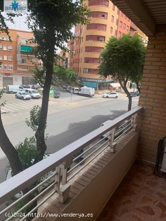 PISO EN VENTA ZONA FERIA - ALBACETE