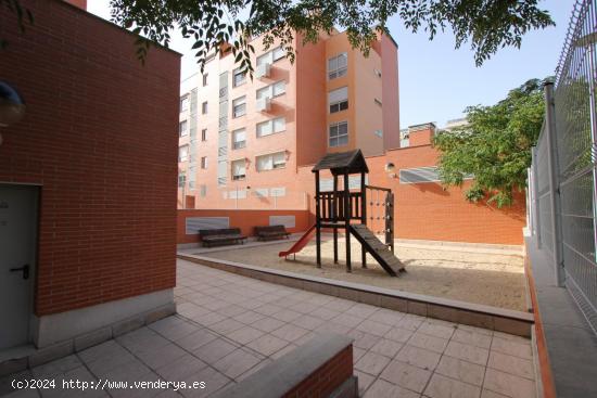 ¡Ático de ensueño en Soto del Henares, terraza de 60m y dos plazas de garaje ! - MADRID