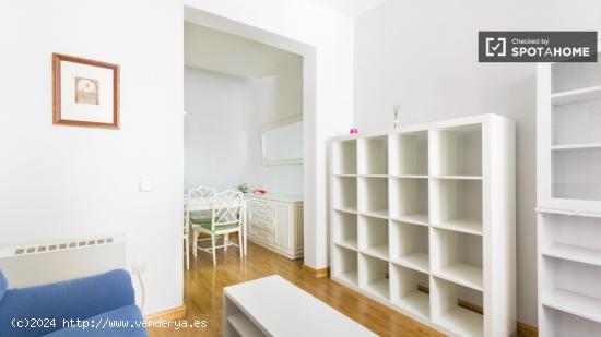 Piso de 1 habitación con balcón en alquiler en Malasaña - MADRID