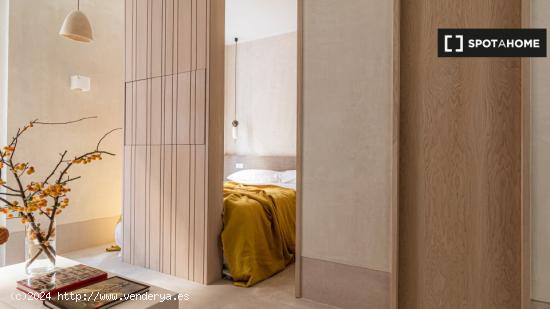 Elegante apartamento de 1 dormitorio en alquiler en Cortes - MADRID