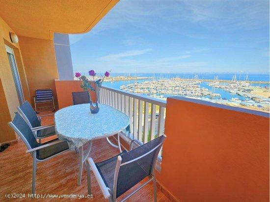  Apartamento en venta en La Manga del Mar Menor (Murcia) 