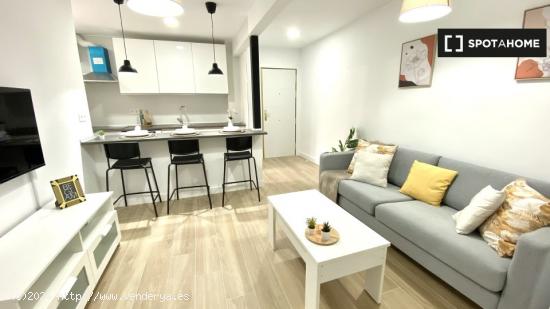 Alquiler de habitaciones en piso moderno de 4 dormitorios en Móstoles - MADRID