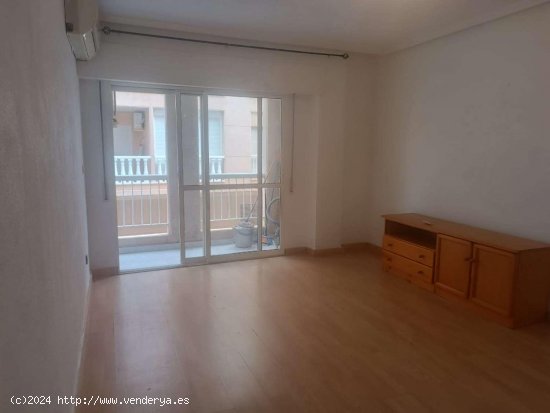  Estudio en venta en Torrevieja (Alicante) 