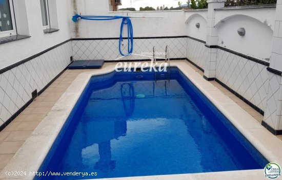 Chalet en venta en Empuriabrava (Girona)