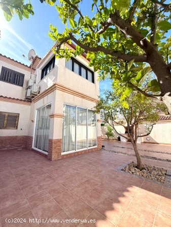  Casa en venta en Torrevieja (Alicante) 