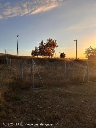 Venta de bonita parcela urbana en Gojar. - GRANADA