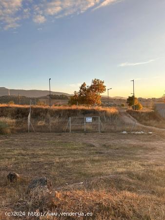 Venta de bonita parcela urbana en Gojar. - GRANADA