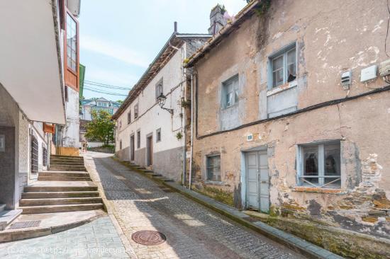 🏡 ¡Oportunidad única en el centro de Luarca! 🏡 - ASTURIAS