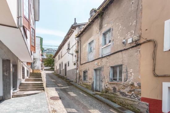 🏡 ¡Oportunidad única en el centro de Luarca! 🏡 - ASTURIAS