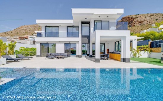  Villa en venta en Finestrat (Alicante) 