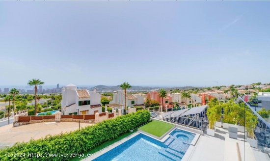 Villa en venta en Finestrat (Alicante)