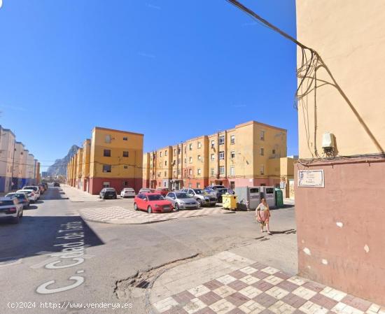  Vivienda en La Linea de La Concepcion, zona Atunara - CADIZ 