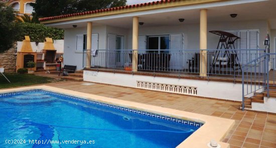 Villa en venta en Villajoyosa (Alicante)