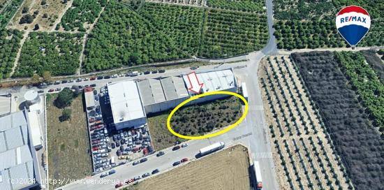  Terreno urbano de uso industrial en L´Alqueria de la Comtessa - VALENCIA 