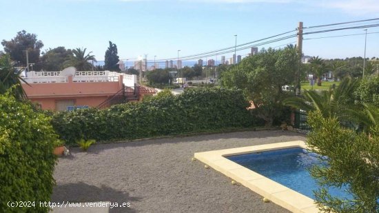 Villa en venta en Benidorm (Alicante)