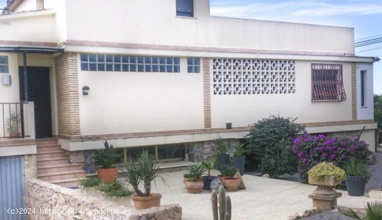 Villa en venta en Benidorm (Alicante)