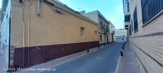 Casa grande con gran potencial. - MURCIA