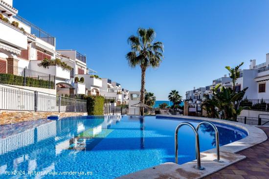  FANTASTICO BUNGALOW  DE 2 DORMITORIOS 2 BAÑOS EN LA MATA (TORREVIEJA) ALICANTE - ALICANTE 