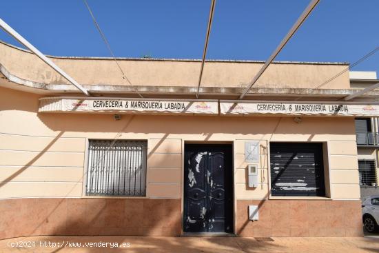  LOCAL COMERCIAL PARA BAR O CAFETERÍA SAN BARTOLOME DE LA TORRE - HUELVA 